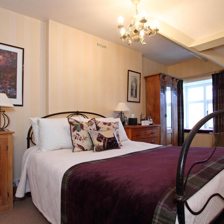 Victoria House Hotel Church Stretton Exterior photo